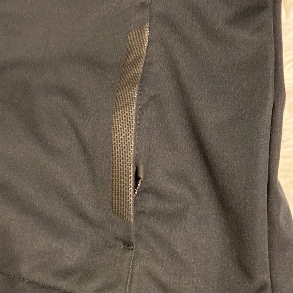 OGIO Endurance Size M Jacket Ladies color black excellent condition - Picture 7 of 16